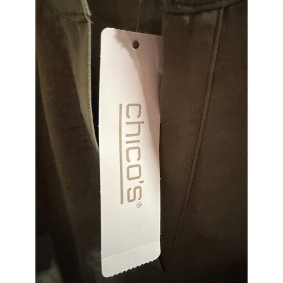 Chico's Tank Top Womens Size 0 Green Sleeveless Assmetrical Hem Split V Neck - Picture 5 of 7